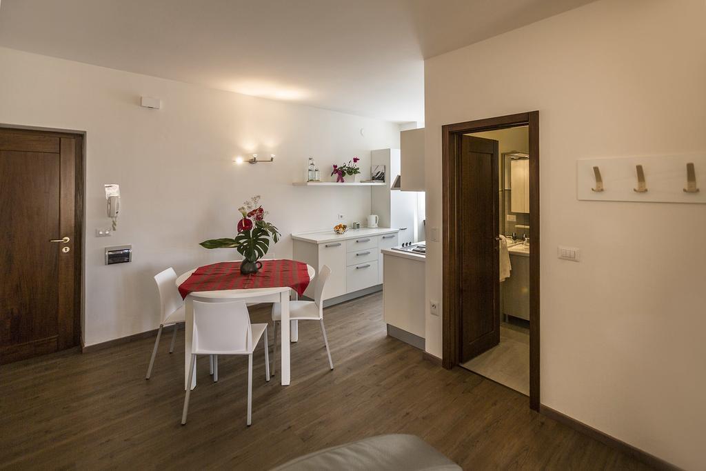 Le Servite Apartments Арко Стая снимка