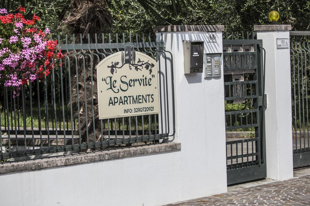 Le Servite Apartments Арко Екстериор снимка