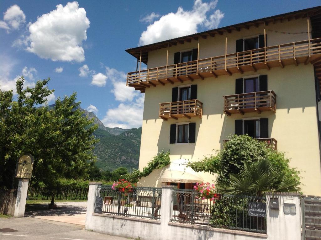 Le Servite Apartments Арко Екстериор снимка